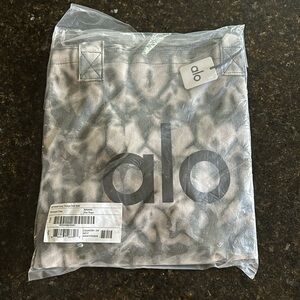 NWT Alo tote grey tie dye